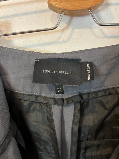 BIRGITTE HERSKIND. Pantalón gris pinzas