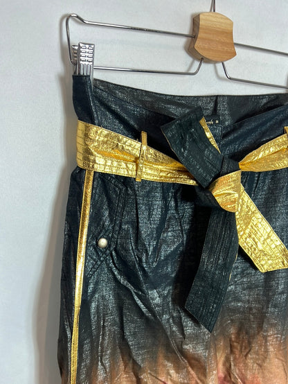 MES DEMOISELLES. Textured trousers in colors. Size 36