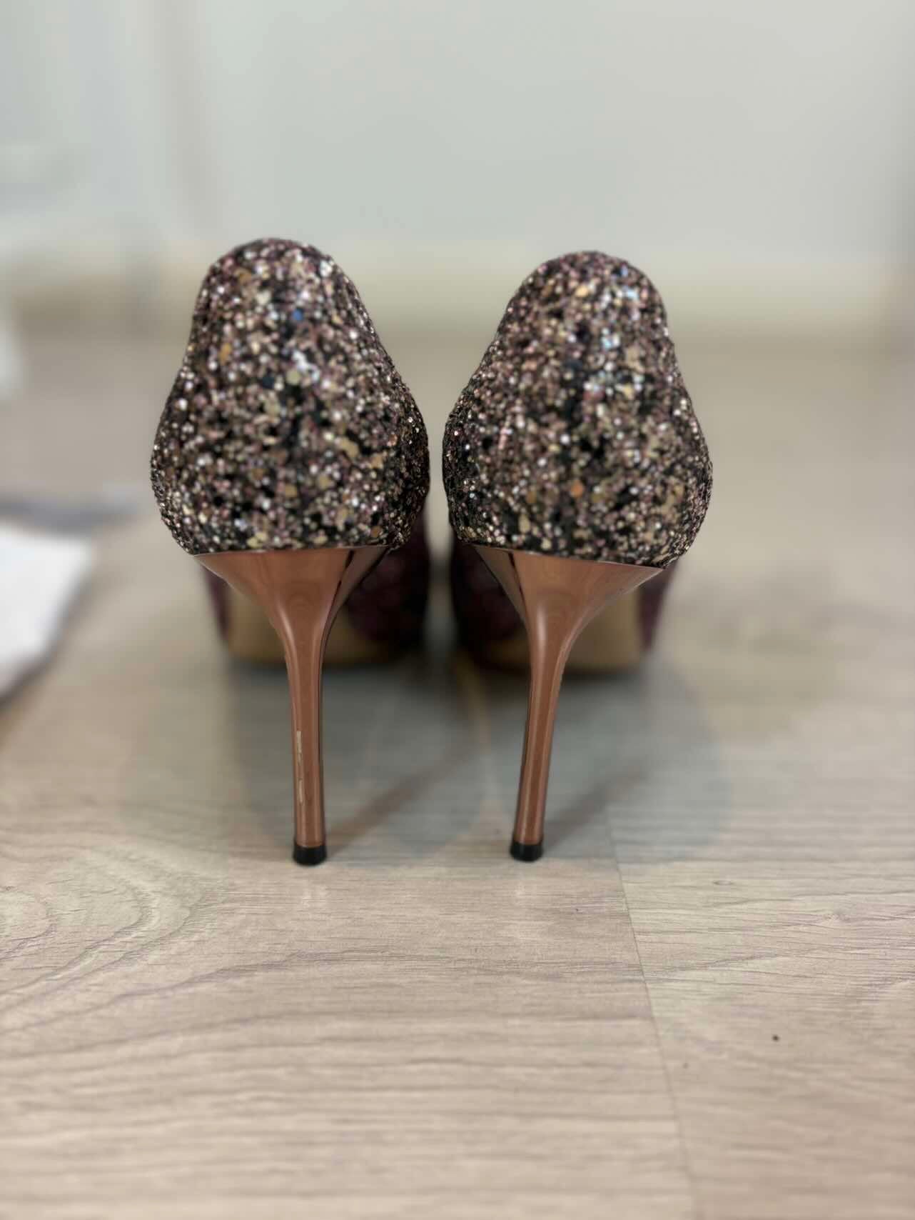 JIMMY CHOO. Salones Romy 85 glitter. T 38