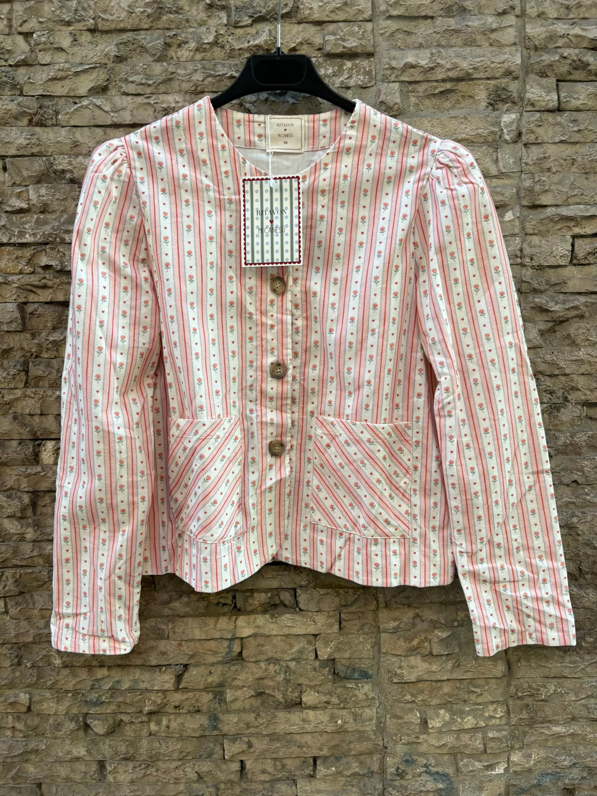 RITAVON x MICANESÚ. Chaqueta/top  estampado textura