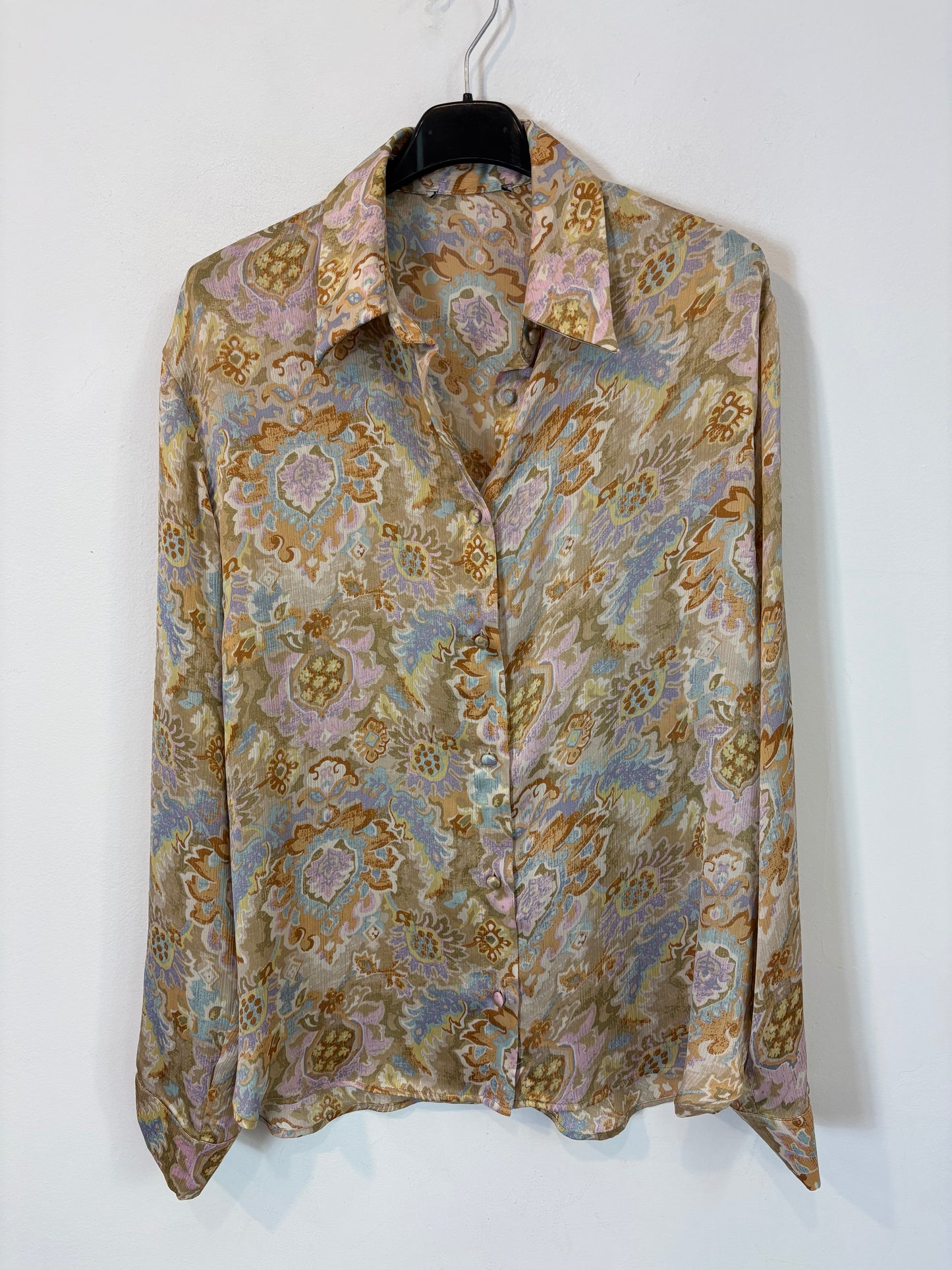 OTRAS. Blusa estampada fluida. T S