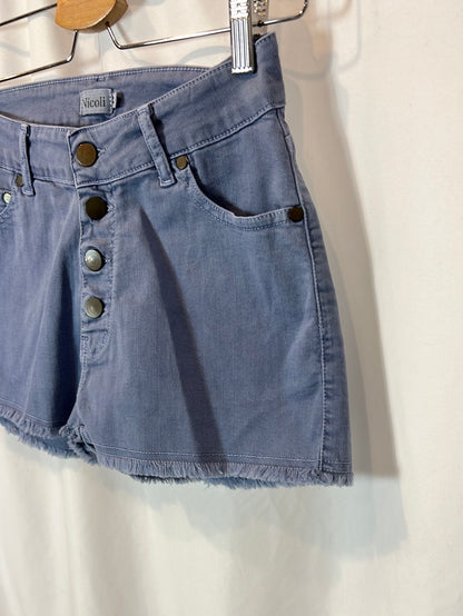 NICOLÍ. Pantalón corto azul botones T.34
