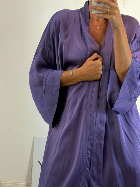 OTRAS. Kimono morado fluido.. TU