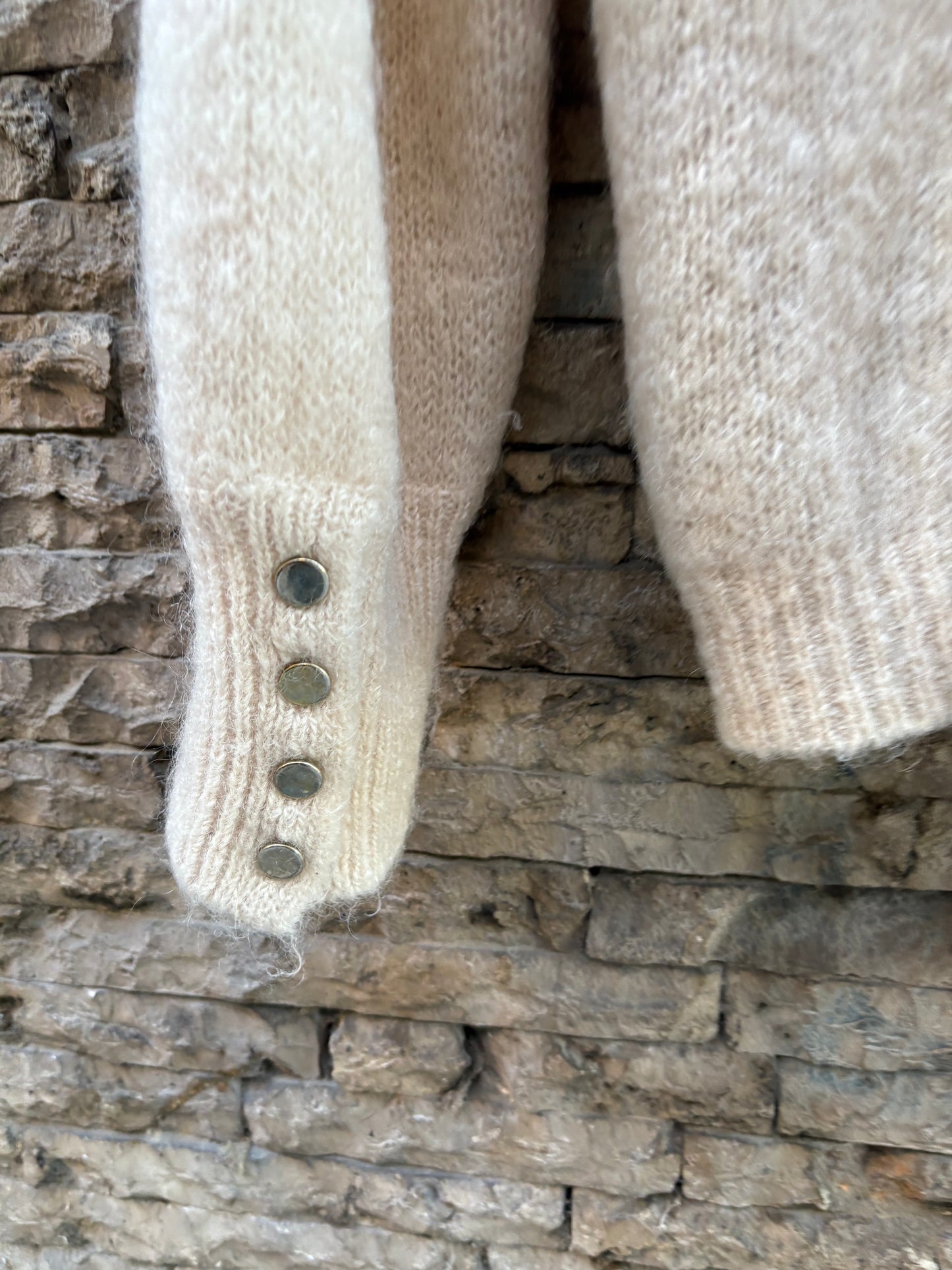 DES PETITS HAUTS. Jersey beige mezcla