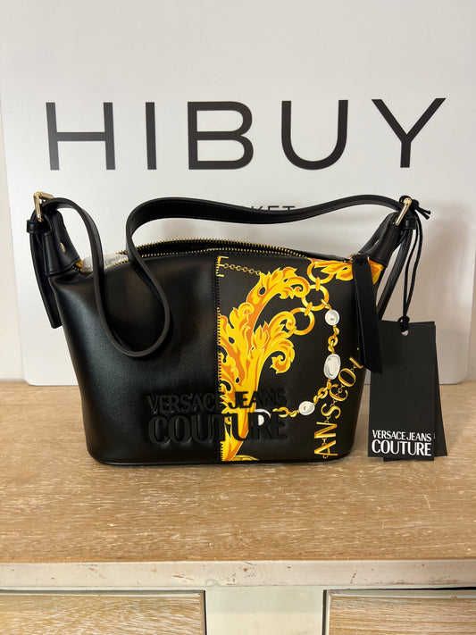 VERSACE JEANS COUTURE. Bolso negro detalle logo