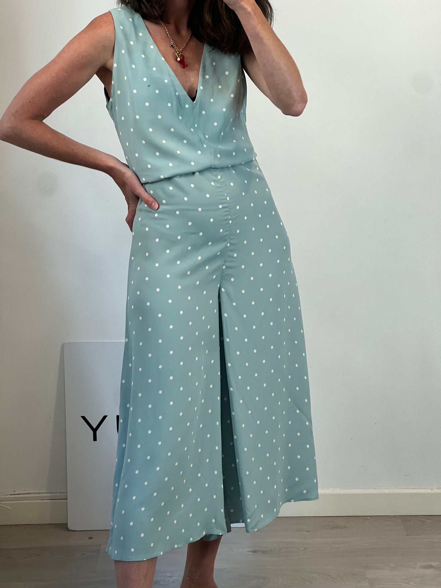 UTERQÜE. Flowing light blue midi jumpsuit. Size 36