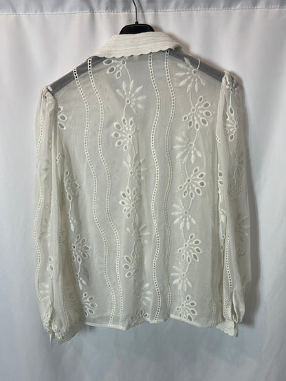 MAJE. White embroidered blouse. TS