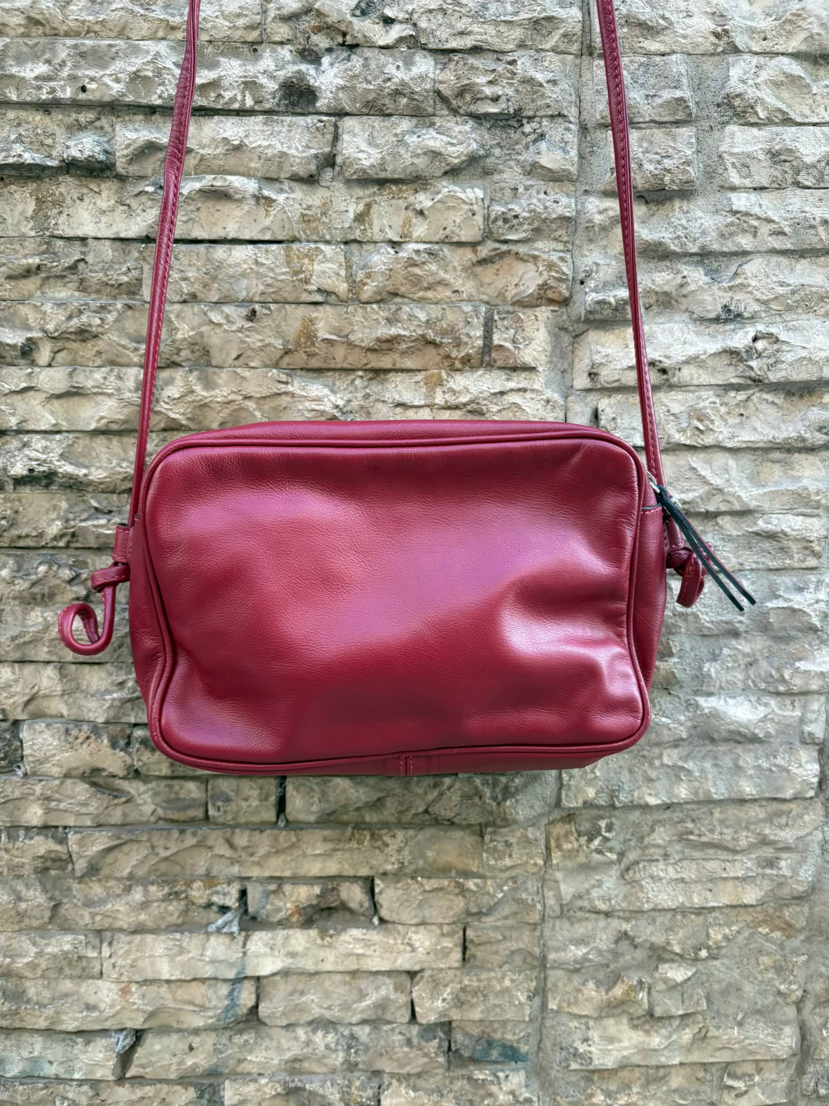 RITAVON. Bolso piel rojo asa larga