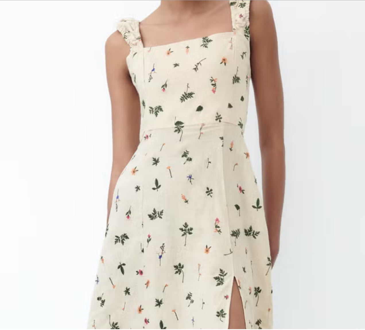 ZARA. Vestido largo  lino bordados