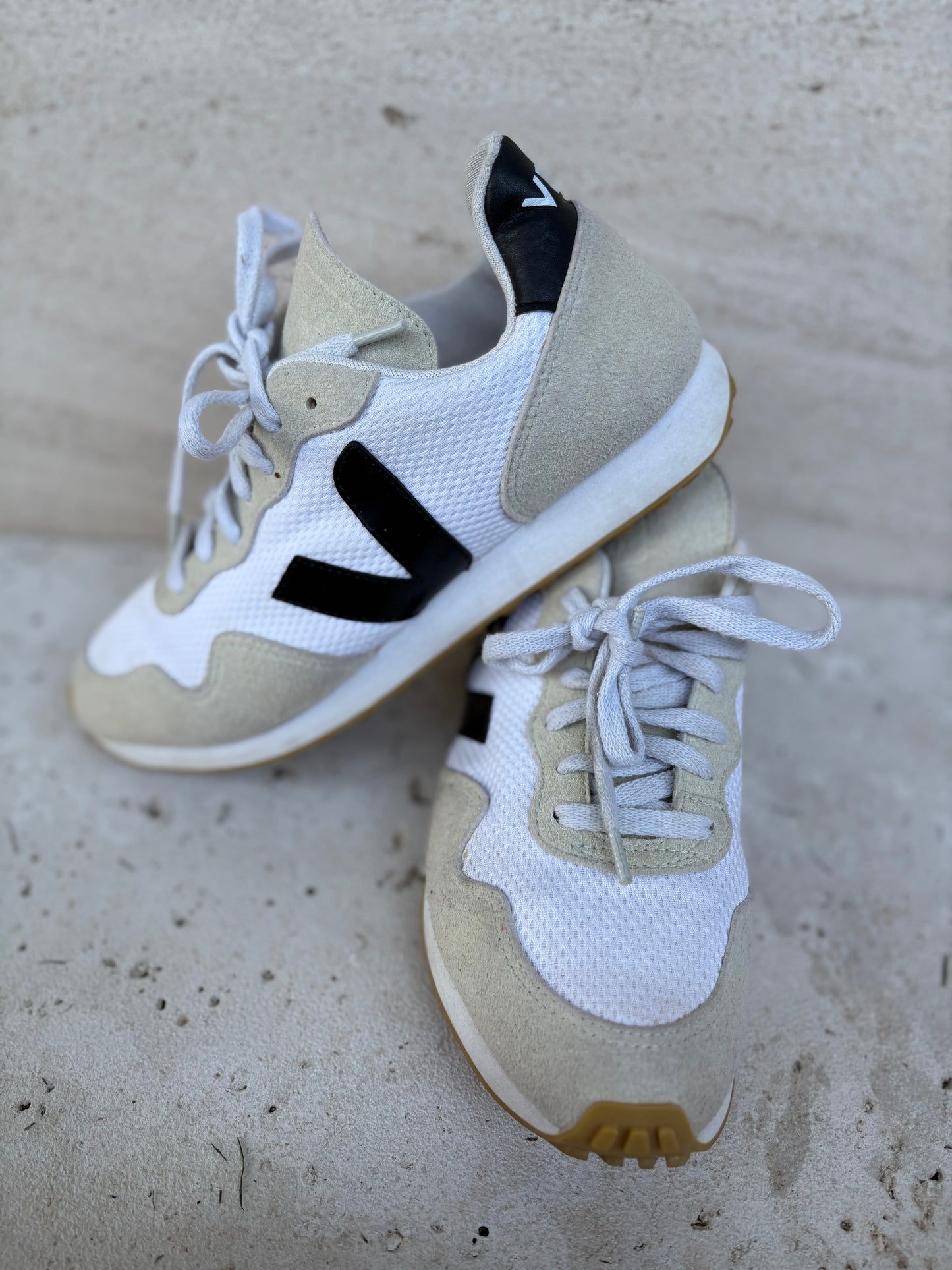 ZARA. Coral beaded jacket. TS