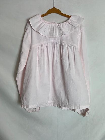GOCCO. Pink striped blouse with ruffles. Size 8-10 years.