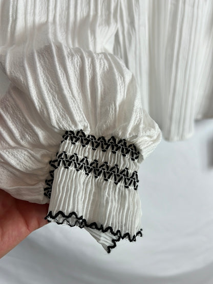 MARIETH. White pleated blouse T.xs