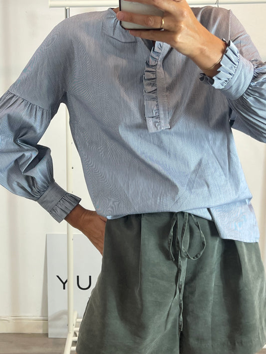 MASSIMO DUTTI. Blue and white striped blouse, size 38