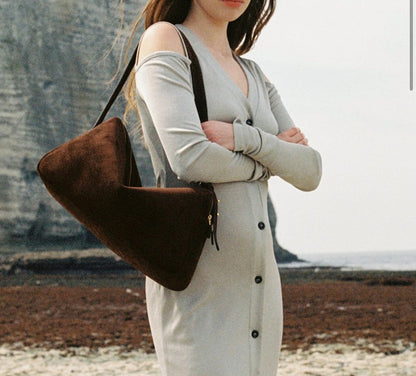 ELLEME. Bolso piel marrón