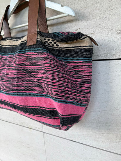 LALLA Marrakech. Bolsa de viaje tela asas en piel