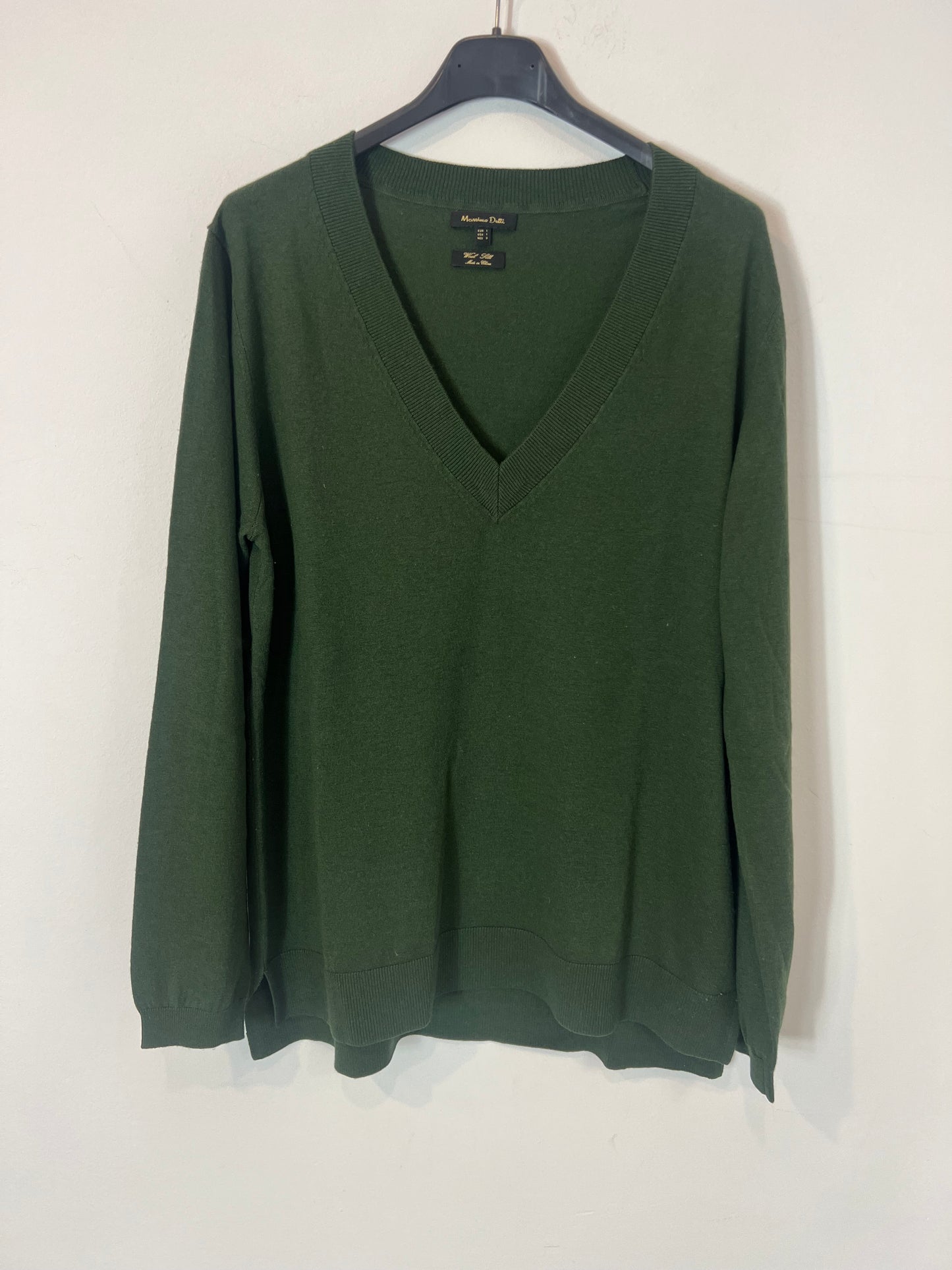 MASSIMO DUTTI. Jersey verde con seda y lana T.40