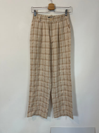 OUTFITBOOK. Pantalón fluido cuadros beige T.xs