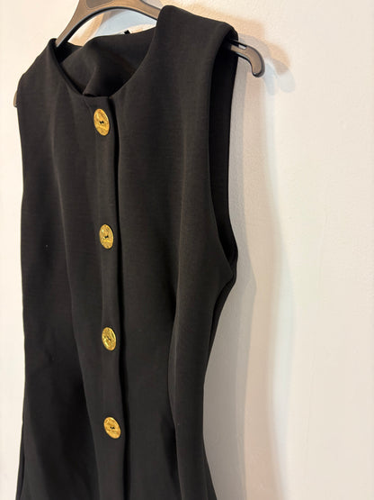 ZARA. Chaleco/vestido negro botones dorados