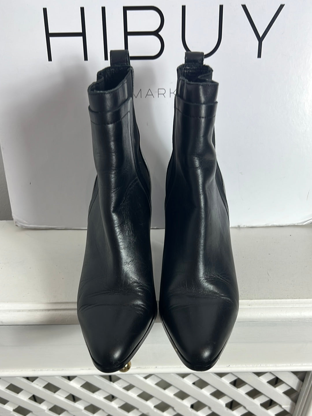 MASSIMO DUTTI. Botines negros piel . T 38