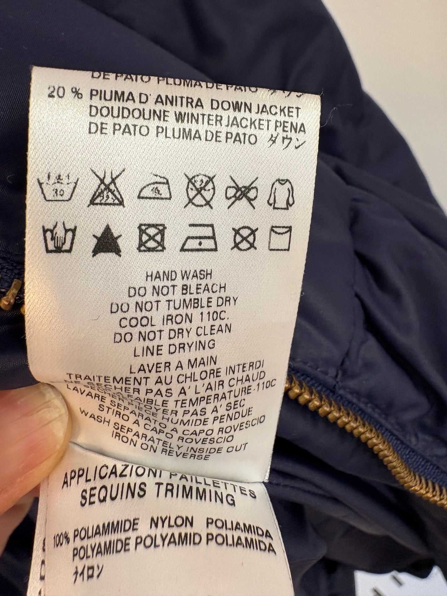 LOVE MOSCHINO. Plumas azul detalles T.36