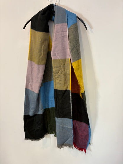 ZARA. Bufanda cuadros colores