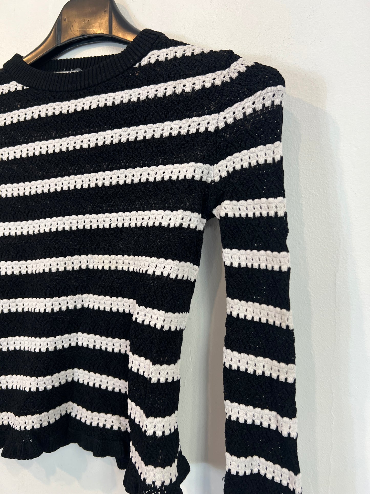 ZARA. Striped knit top Ts