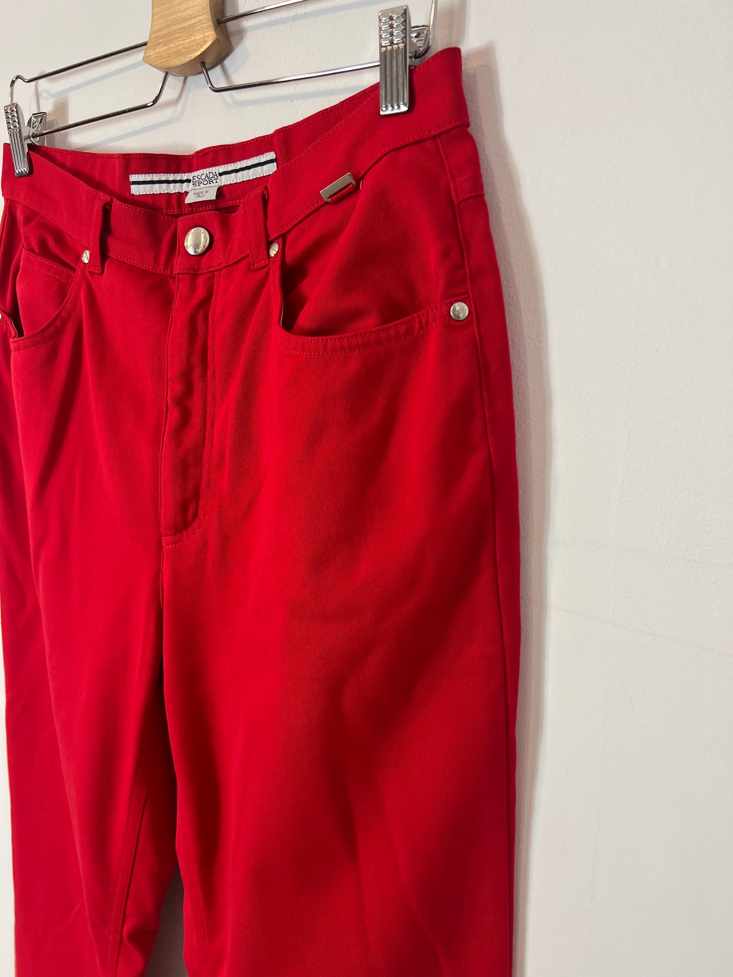 ESCADA SPORT. Red straight-leg trousers. Size 40