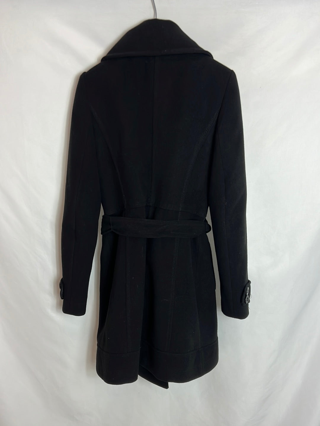 FÓRMUA JOVEN. Abrigo paño negro solapa. T 36