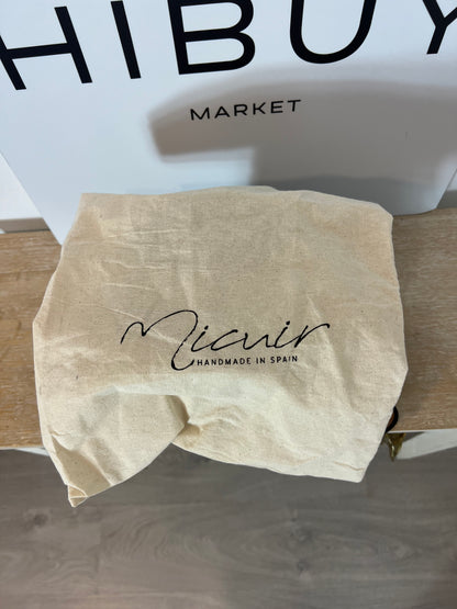 MICUIR. Botas camel tachuelas T.38