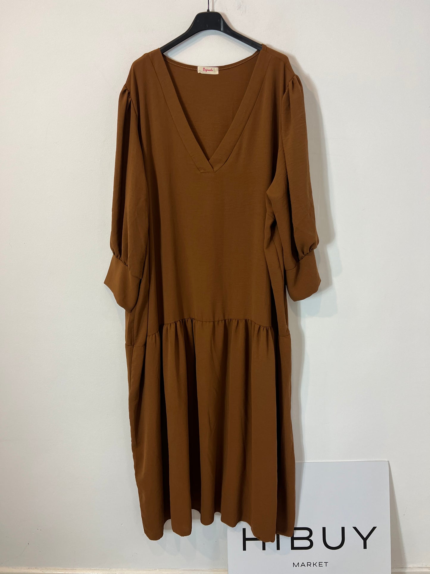 BUGANVILIA. Camel dress with slightly puffed sleeves, size 3XL