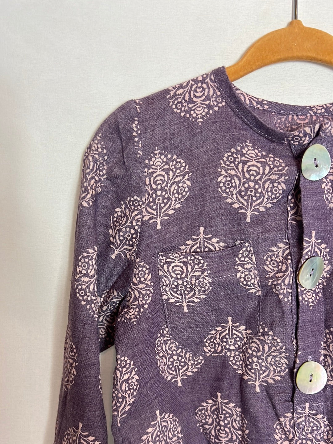 MINÉ. Button-down dress/shirt. Size 2 years