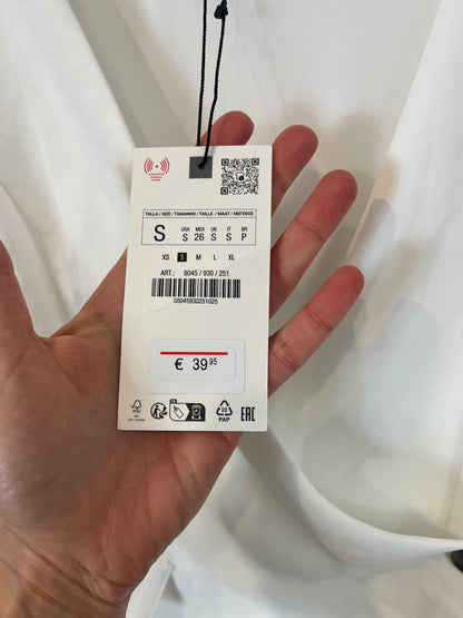 ZARA. Flowy white Ts jumpsuit