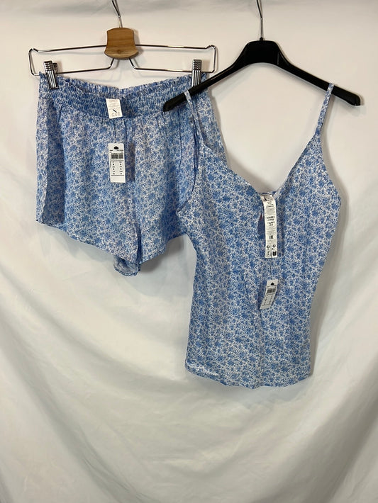 INTIMISSIMI. White floral pajamas Ts