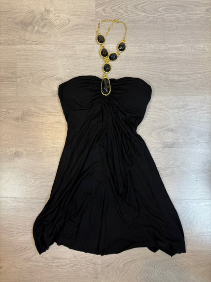 MICHELLE COUTURE. Vestido corto detalle escote