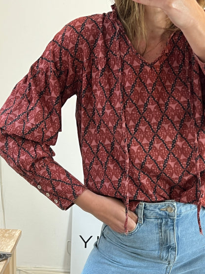 RENATTA&amp;GO. Printed burgundy blouse. TM