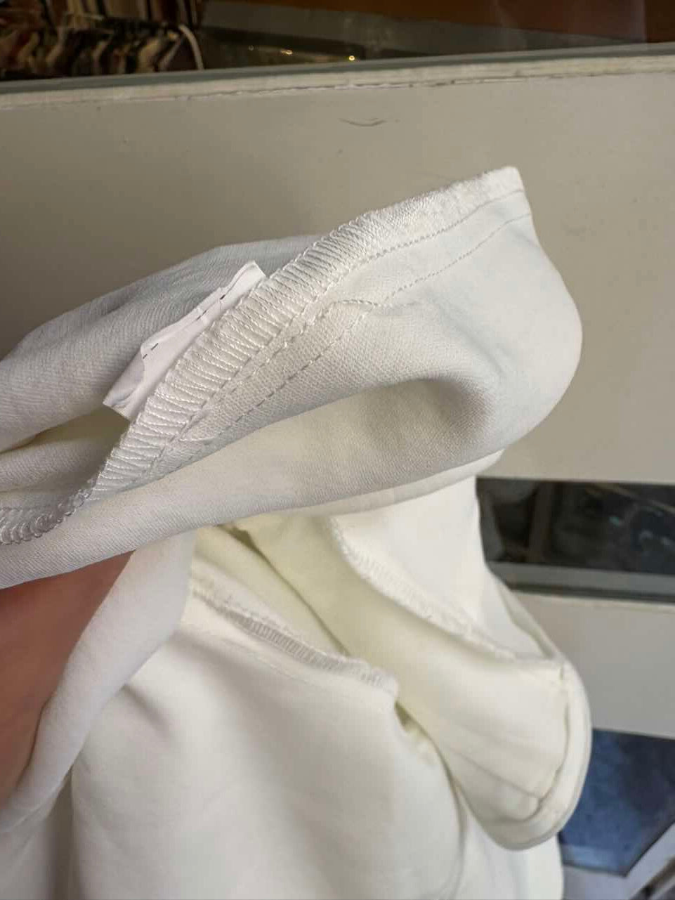 ZARA. Mono blanco fluido