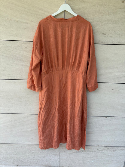 INTROPIA. Total embroidered look Tm