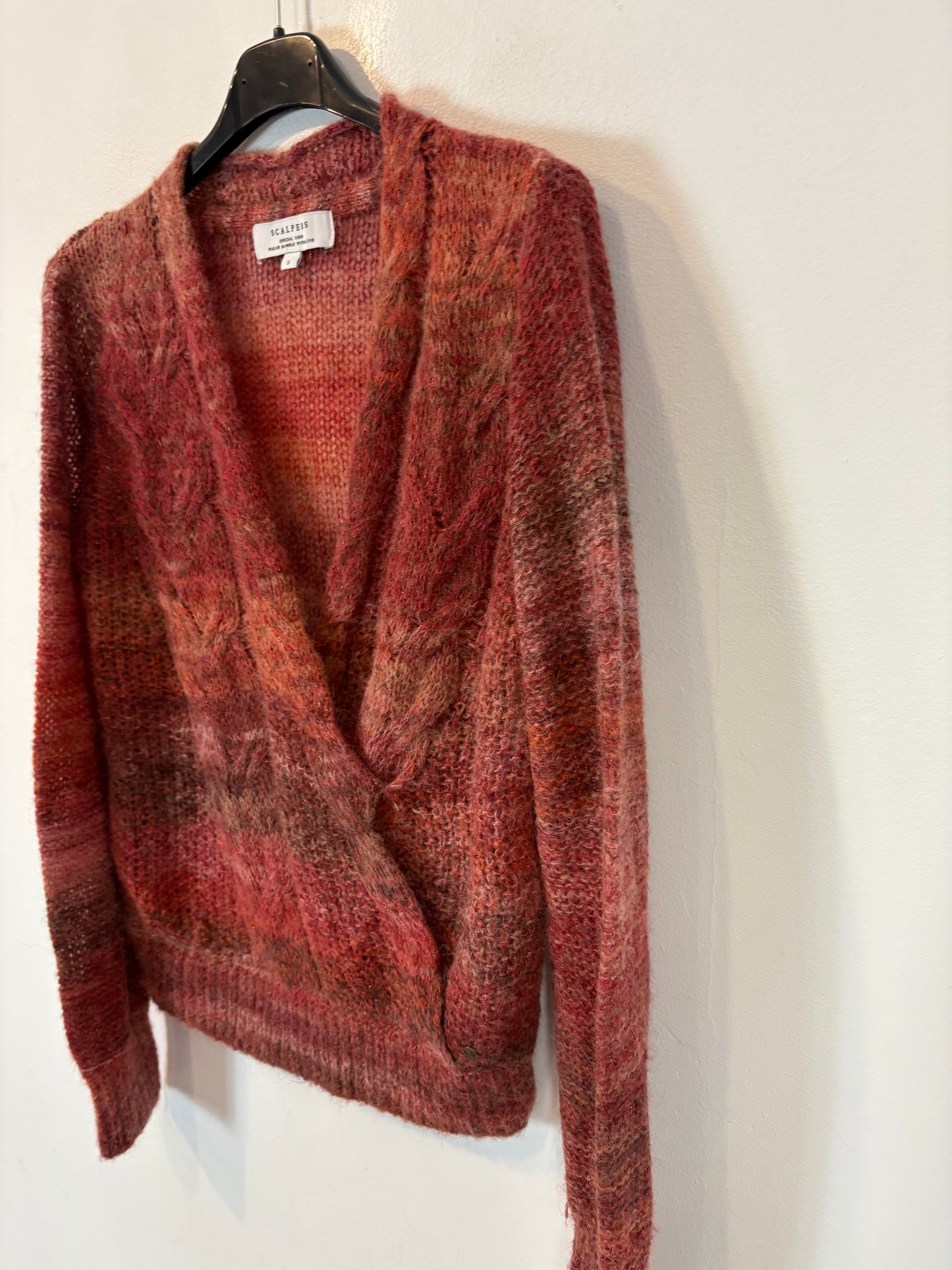 SCALPERS. Jersey jaspeado burdeos