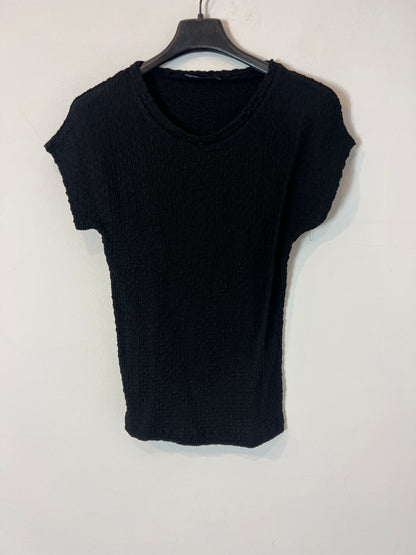 ZARA. Top negro textura. T S