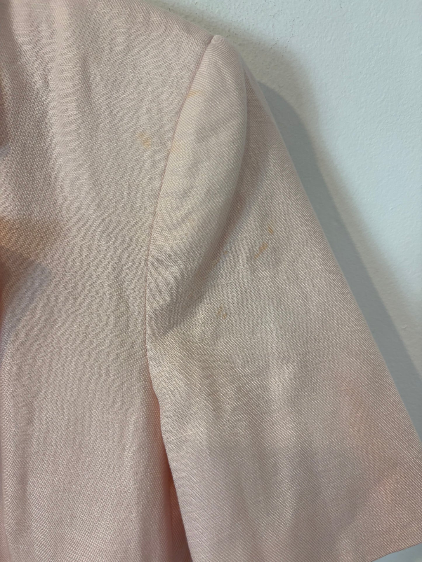 ZARA. Chaqueta rosa con lino