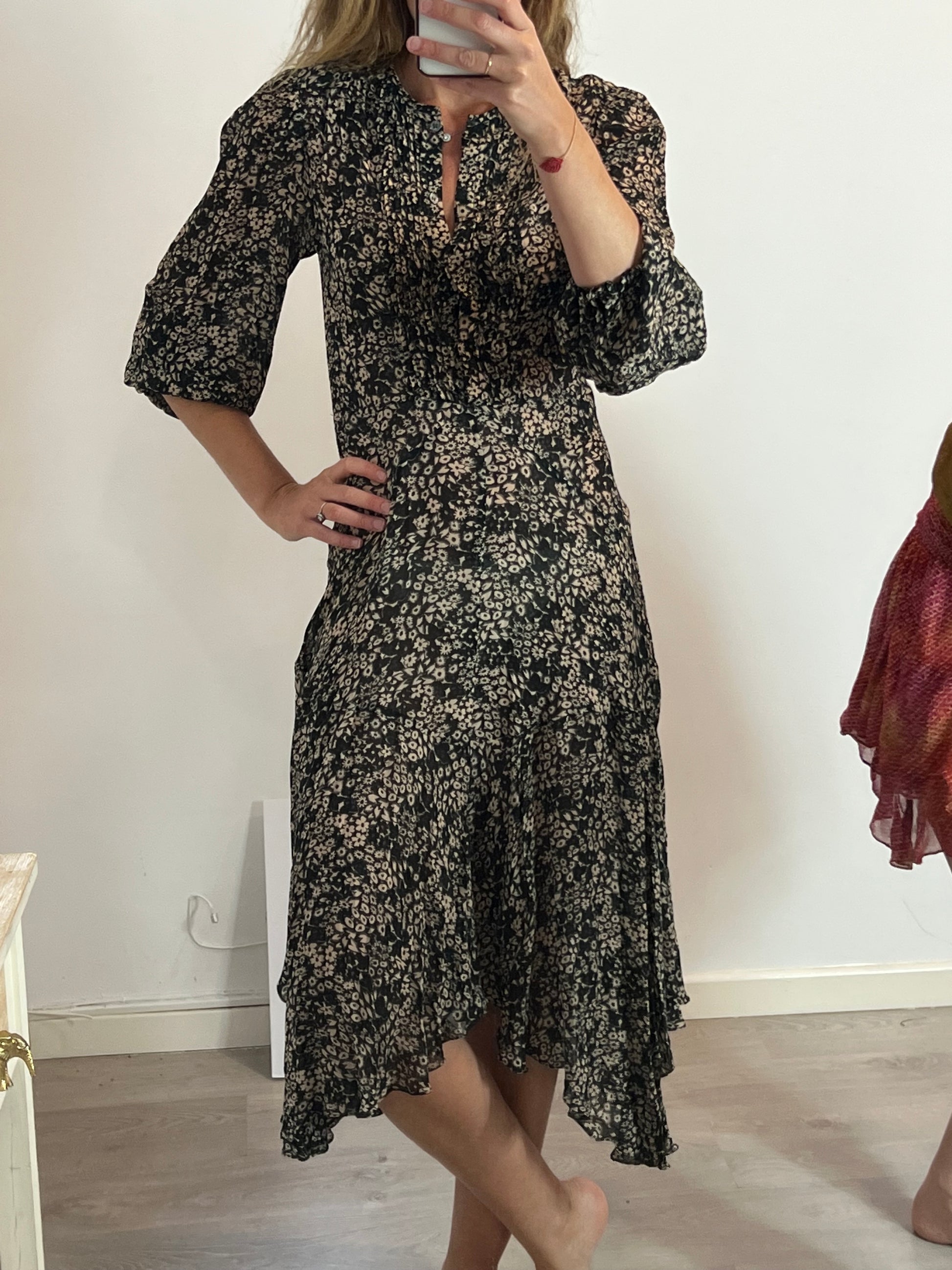 ISABEL MARANT. Asymmetrical floral dress. Size 36 Hibuy market ISABEL MARANT. Asymmetrical floral dress. Size 36 Hibuy market