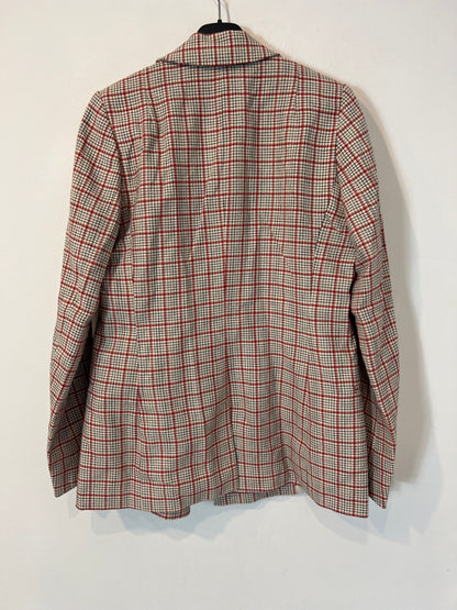 SCALPERS. Total look fluido cuadros. T 36