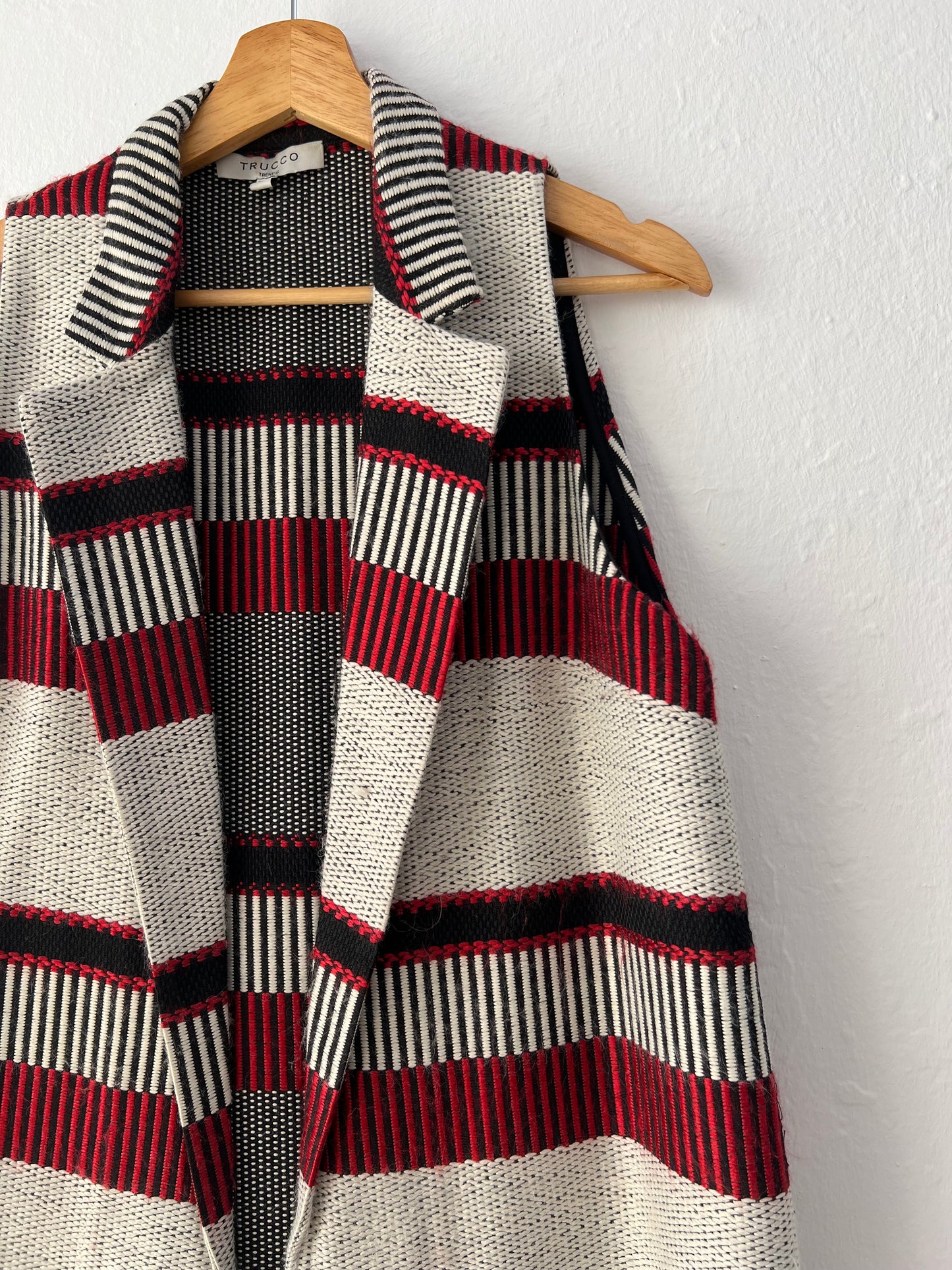 TRUCCO. Conjunto falda y chaleco T.s