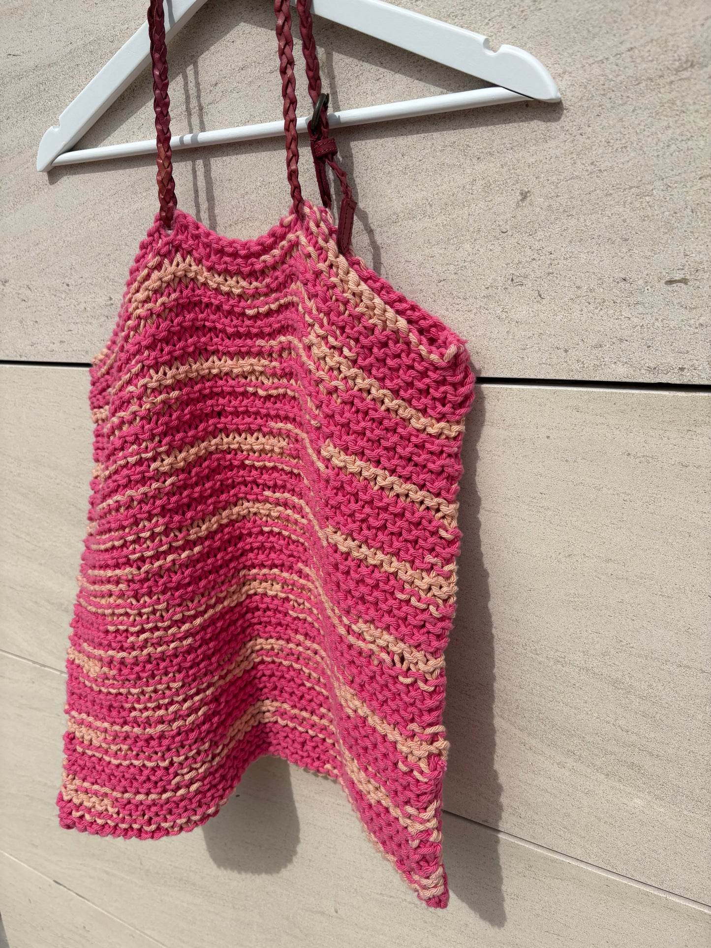 OTRAS. Bolso punto hecho a mano