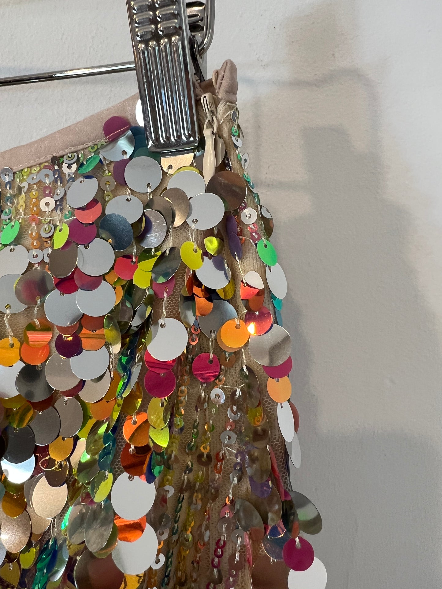 ZARA. Falda corta lentejuelas T.s