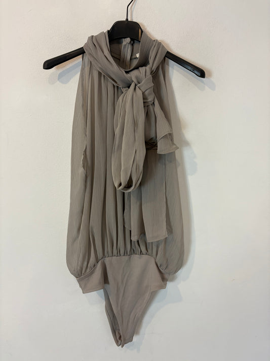 ZARA. Body gris lazada