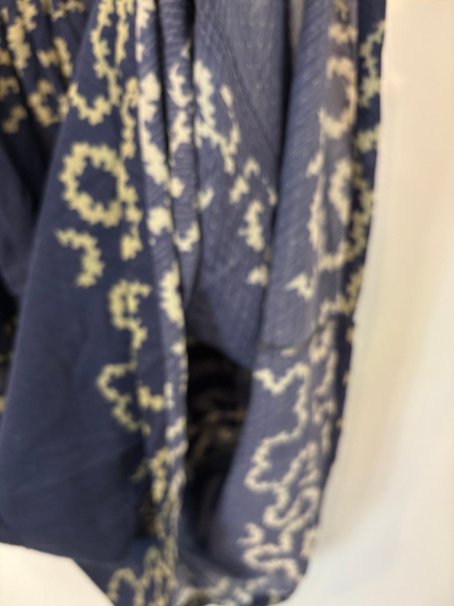 CORD. Falda larga azul estampada