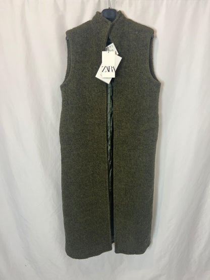 ZARA. Green wool vest. Size XS