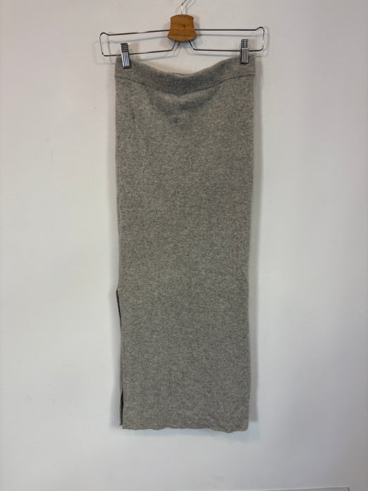 ZARA. Falda gris jaspeada  cashmere