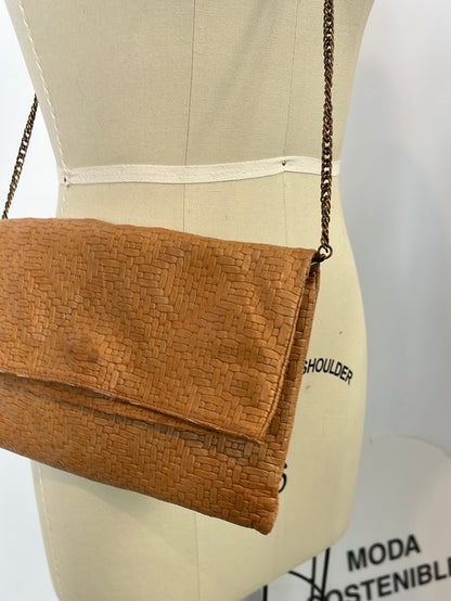OTRAS. Bolso piel camel